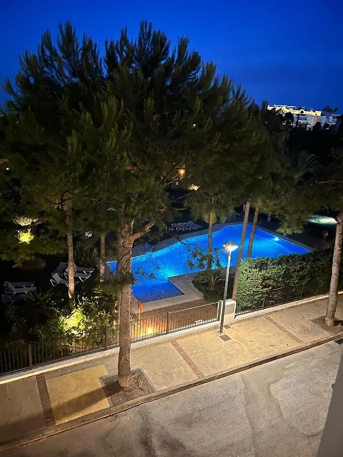 Altos De La Quinta II Apartment Marbella