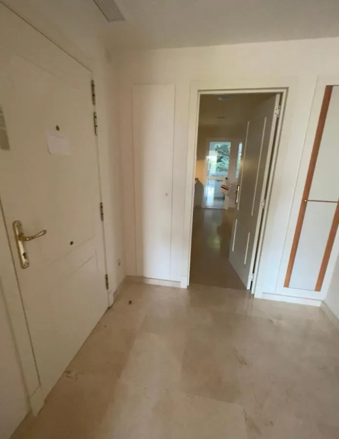 Altos De La Quinta II Apartment Marbella